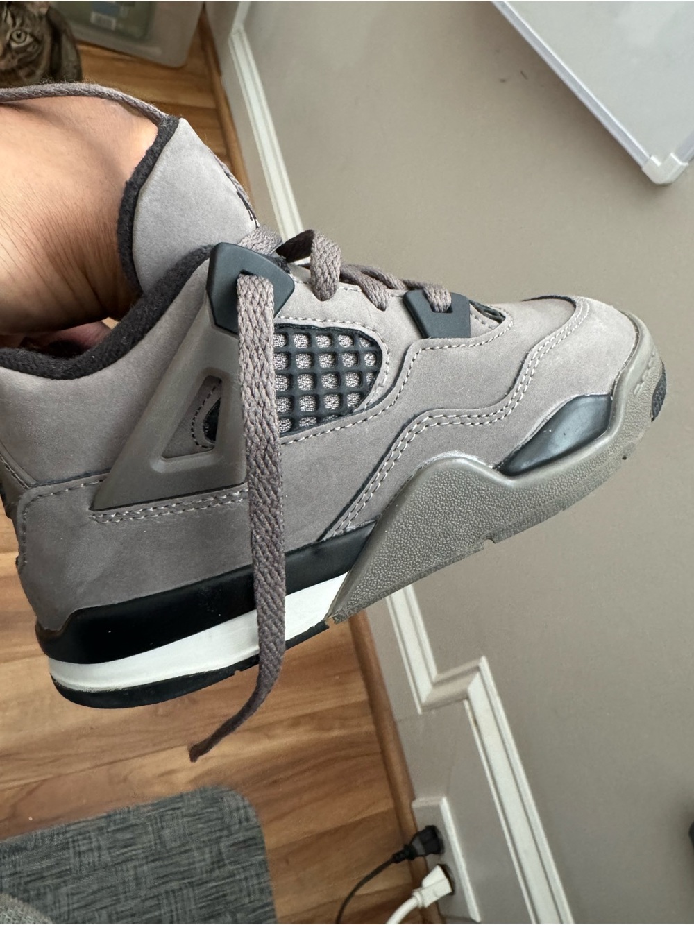 Jordan Kids Grey Suede Retro-Style Sneakers - Picture 5 of 7